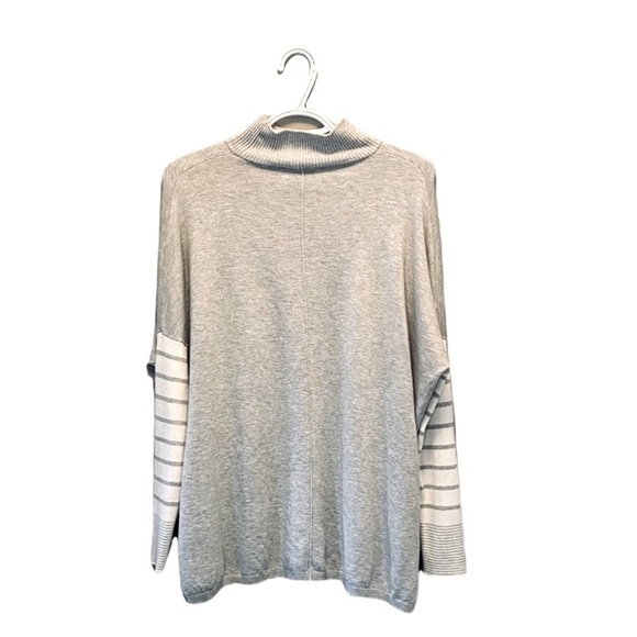 Jones New York Grey and White Striped Mock Neck Knit Poncho Sweater - S - Picture 1 of 4